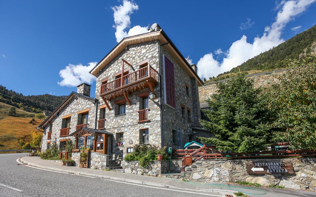 Casa Rural Restaurant Borda Patxeta Canillo Esterno foto