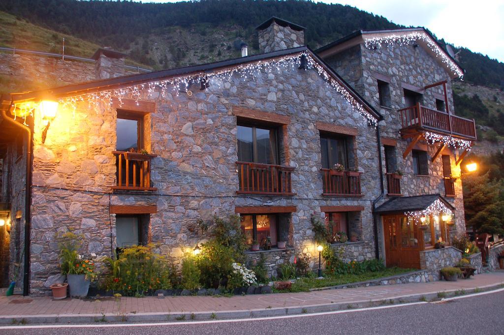 Casa Rural Restaurant Borda Patxeta Canillo Esterno foto